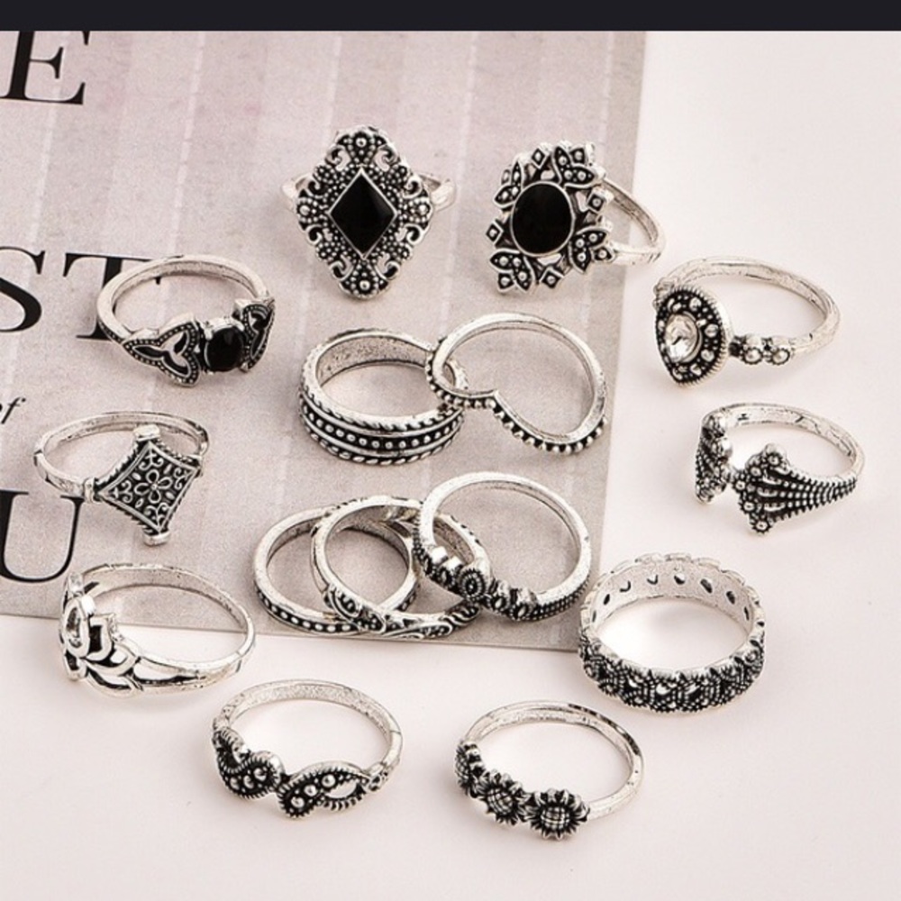 ❤️❤️❤️❤️❤️15 PIECE RING SET - Picture 6 of 8